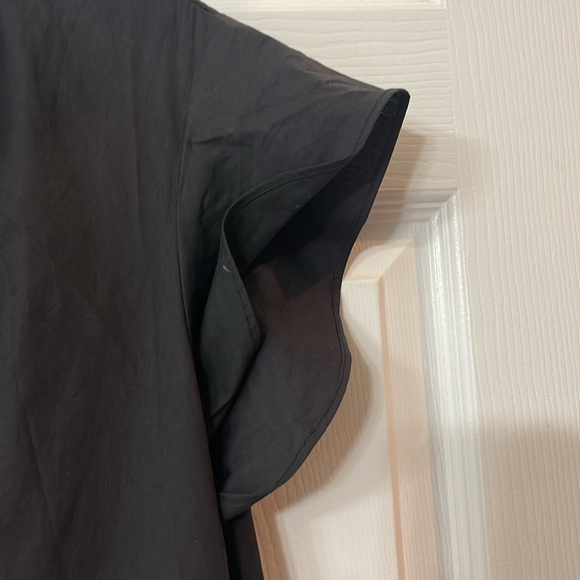 Black and tan dress - Picture 3 of 5